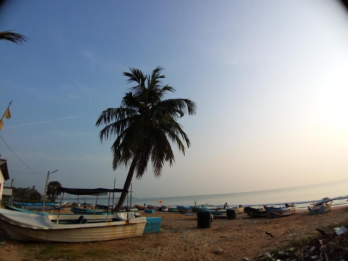 Beach Life Uppuveli 亭可马里 外观 照片