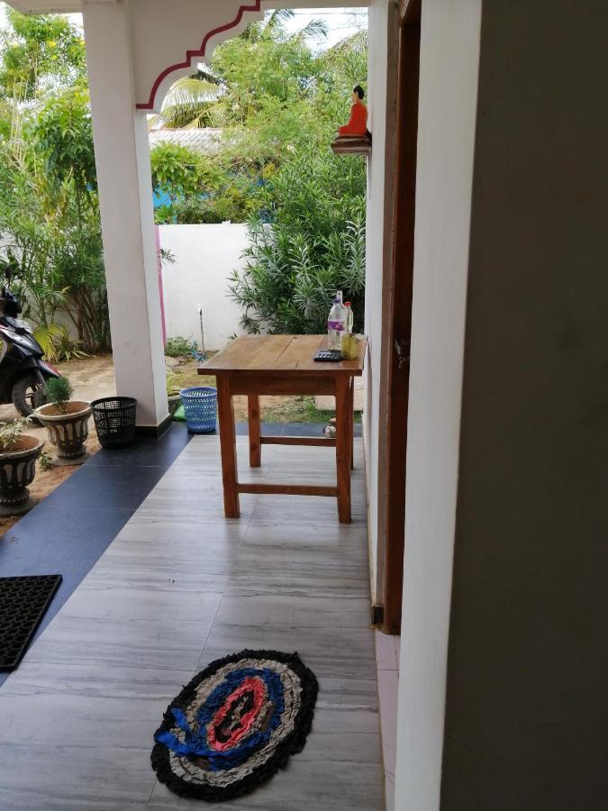 Beach Life Uppuveli 亭可马里 外观 照片