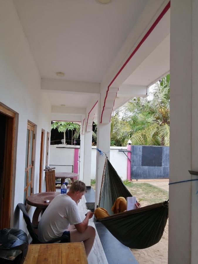 Beach Life Uppuveli 亭可马里 外观 照片